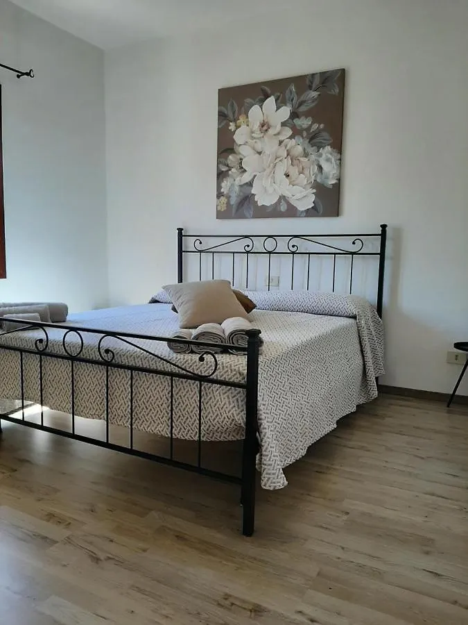 Padiz Room アルツァケーナ ゲストハウス